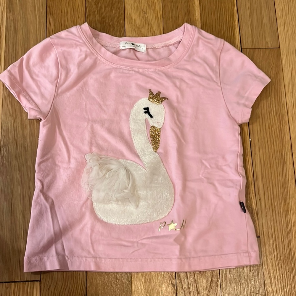 Petite Hailey swan graphic tee